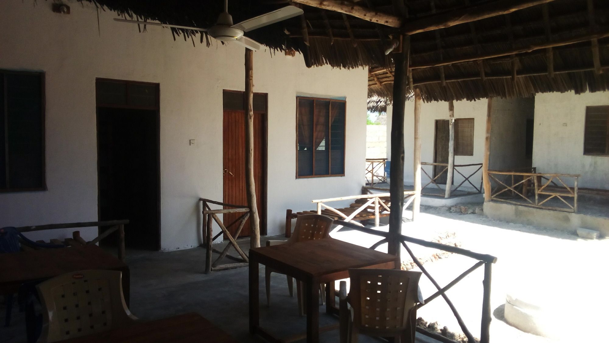 Malik Villa-Matemwe Bnb And Restaurant المظهر الخارجي الصورة